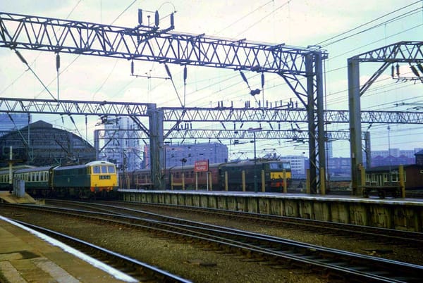 Trackside Classic: 1951 British Railways EM1 No 26020 – Forgotten Progress 28 WD0102