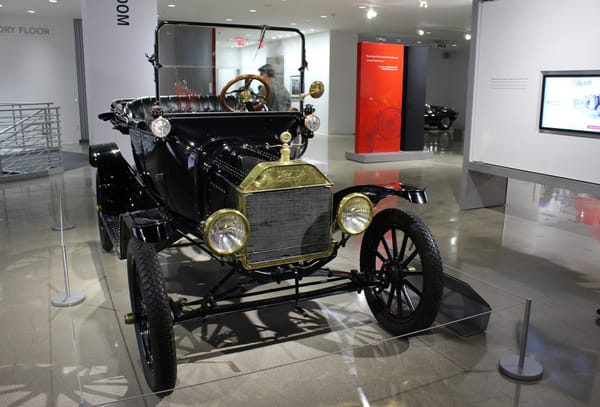CC Museum Visit: Petersen Automotive Museum, Los Angeles - Detroit Dream Cars and Automotive Icons 26 IMG 1922