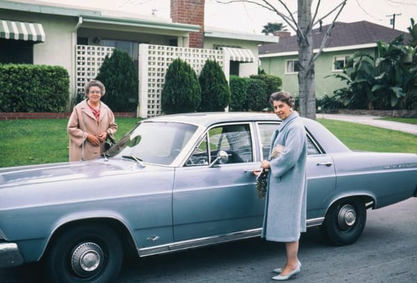 Vintage Snapshots: Fancy Dressers And Their Cars, 1950s-1960s 13 people cars 1950s 1960s 23