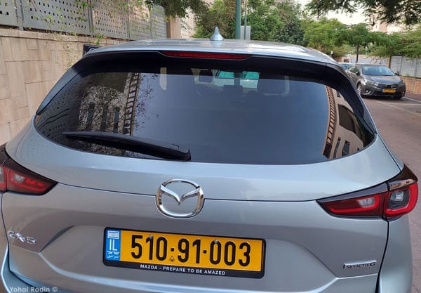 CX-5 rear windshield
