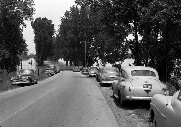 Vintage Snapshots: Flooding 5 flood west alton 2