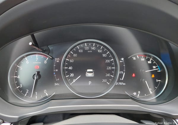 Mazda CX-5 gauges