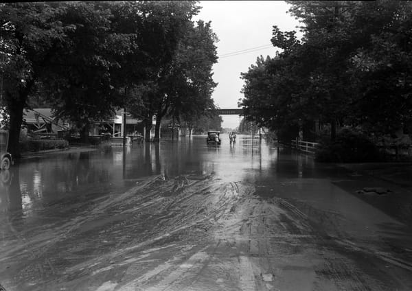 Vintage Snapshots: Flooding 2 flood 94 st louis area