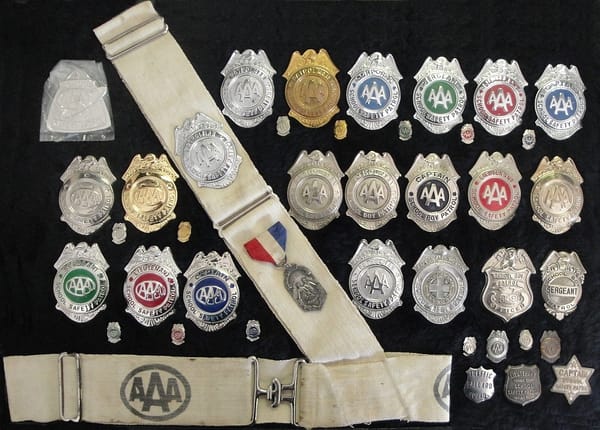 schoolbadges1
