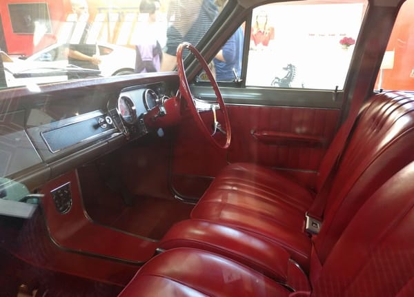 Car Show Classic: 2017 Motorclassica - A Hall Of Holden History 23 1965 Holden HD Premier interior