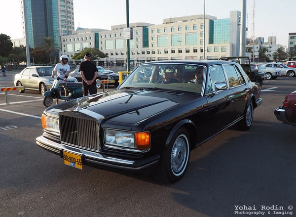 1985 Black Rolls-Royce Silver Spirit II