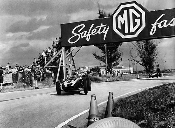 Automotive History: Jack Brabham - You Make Your Own Luck 33 USGP1959