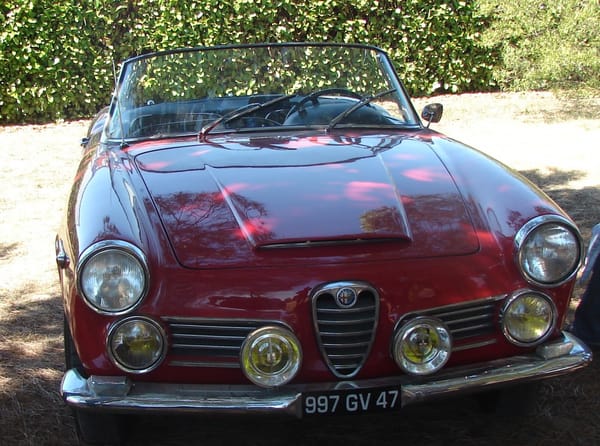 Car Show Classics: At The Chappelle de Vehicules Anciennes At Tonneins, France, For The Fete Of Saint Christopher. 53 2600.1