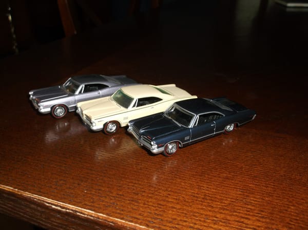 Tableside Classics: Catalinas, Mustangs, Caprices, and Barracudas--New Miniatures From The Aaron Collection 5 DSCF6435