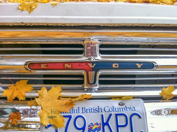 Curbside Classic: 1965(ish) Envoy Special - Don't Mention the Vauxhall! 3 Vauxhall Envoy Grillebadge