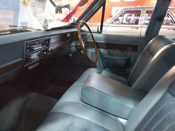 Car Show Classic: 2017 Motorclassica - A Hall Of Holden History 26 1968 Holden HK Premier interior 2