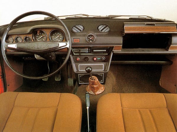 Lada 1500 interior