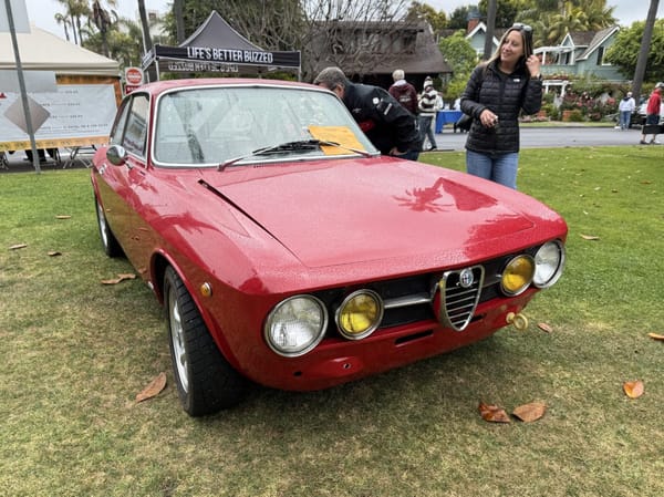 Alfa Romeo GTV 1
