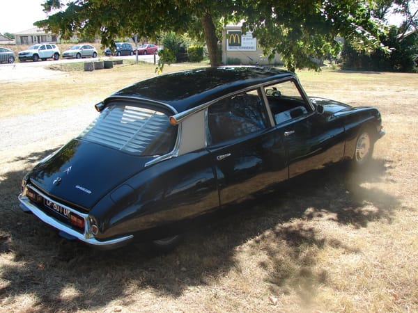Car Show Classics: At The Chappelle de Vehicules Anciennes At Tonneins, France, For The Fete Of Saint Christopher. 17 citroen d special