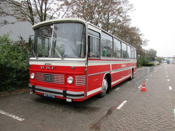 Bus Stop Classic: 1970 DAF-Jonckheere 1 img_3056