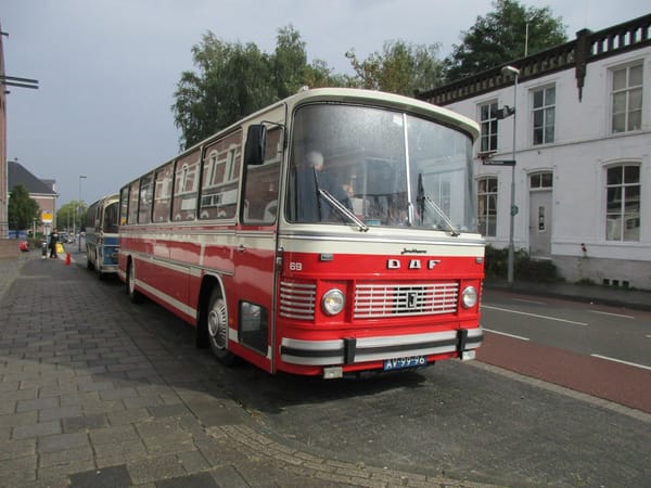 Bus Stop Classic: 1970 DAF-Jonckheere 6 img_3071