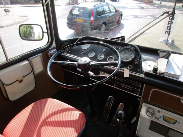 Bus Stop Classic: 1970 DAF-Jonckheere 7 img_3080