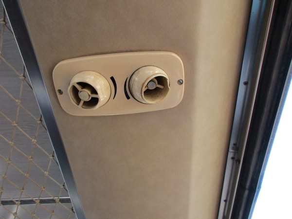 Bus Stop Classic: 1970 DAF-Jonckheere 11 img_3084