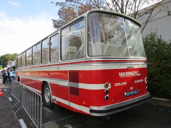 Bus Stop Classic: 1970 DAF-Jonckheere 3 img_3087