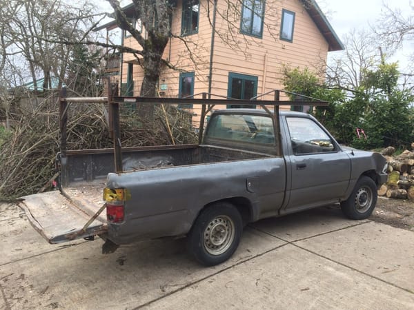 CC Outtake: The Well-Battered Toyota Pickup Bed 4 CC 319 005