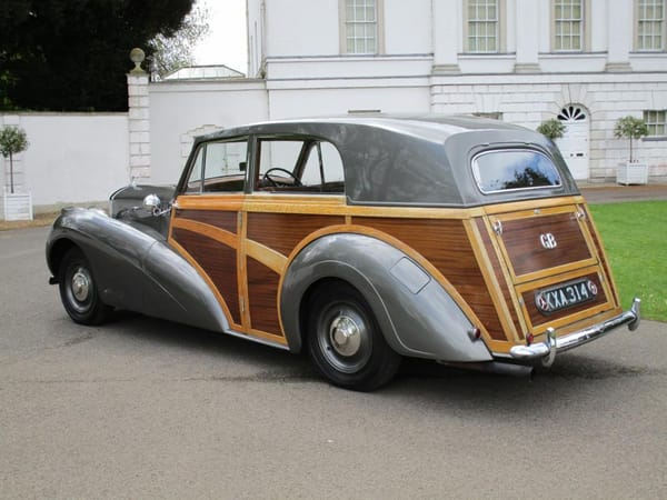 Automotive History: Radford (and Wood & Picket) Minis - When Ultra Luxury Minis Were Hot In Swinging London 6 Radford countryman