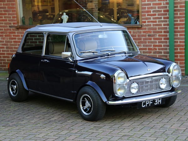 Automotive History: Radford (and Wood & Picket) Minis - When Ultra Luxury Minis Were Hot In Swinging London 1 radford cooper jdclassics com