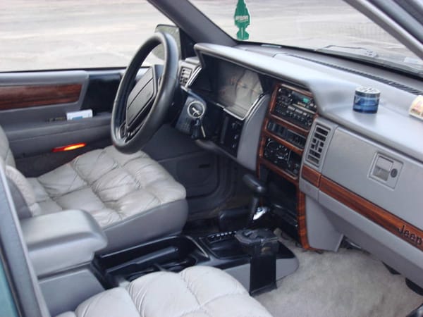 COAL: 1994 Jeep Grand Cherokee - Stepping Up 2 jeep interior