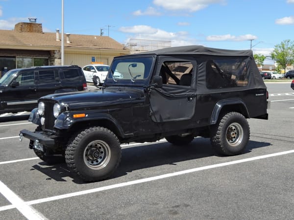 Curbside Classic: 1985 Jeep Scrambler (CJ-8) - A Pickup In Disguise 1 LF 1