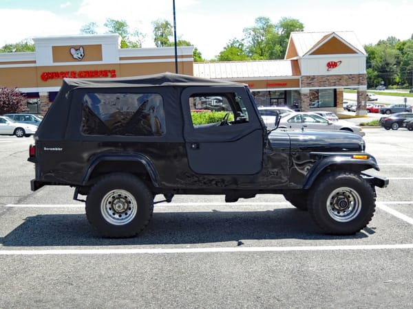 Curbside Classic: 1985 Jeep Scrambler (CJ-8) - A Pickup In Disguise 18 R 1