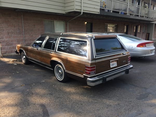 CC Outtake: Mercury Colony Park Wagon - Got Gingerbread? 1 CC 369 080