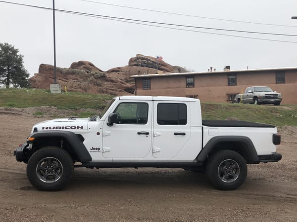 New Car Review: 2020 Jeep Gladiator Rubicon 3.6 And 2019 Jeep Wrangler Rubicon 2.0Turbo - The Beat Goes On 9 IMG 2789