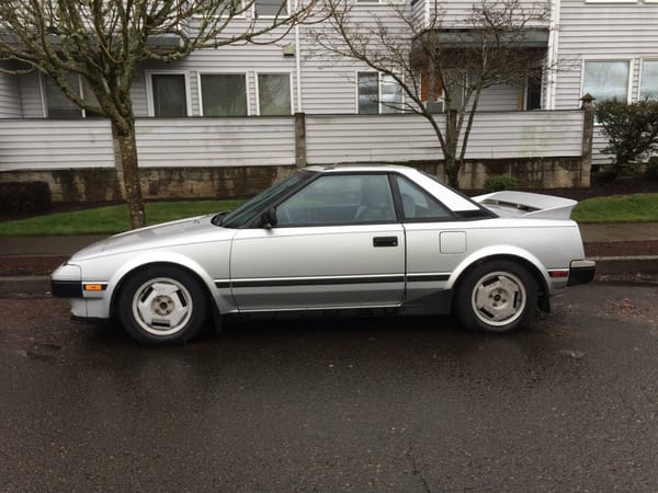 Curbside Classics: Two Long Life Cars, or Suddenly It's 1985 2 CC 383 018