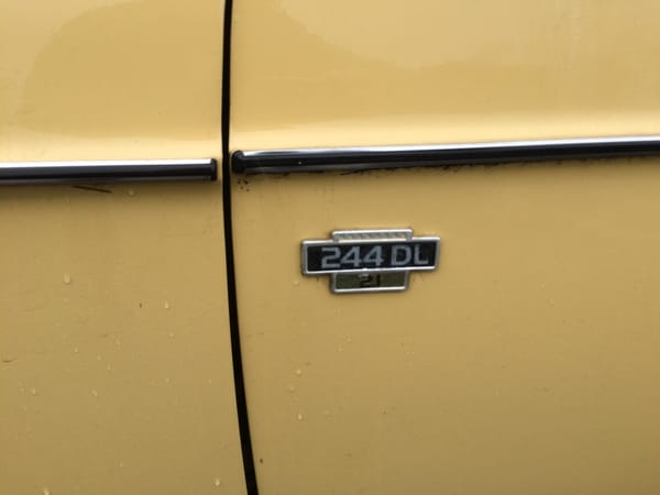 Curbside Classics: Two Long Life Cars, or Suddenly It's 1985 6 CC 383 021