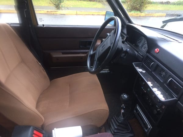 Curbside Classics: Two Long Life Cars, or Suddenly It's 1985 7 CC 383 024