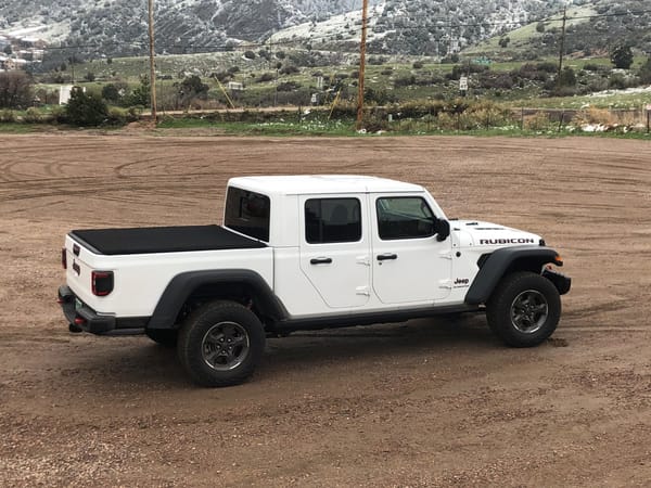 New Car Review: 2020 Jeep Gladiator Rubicon 3.6 And 2019 Jeep Wrangler Rubicon 2.0Turbo - The Beat Goes On 4 IMG 2786 2