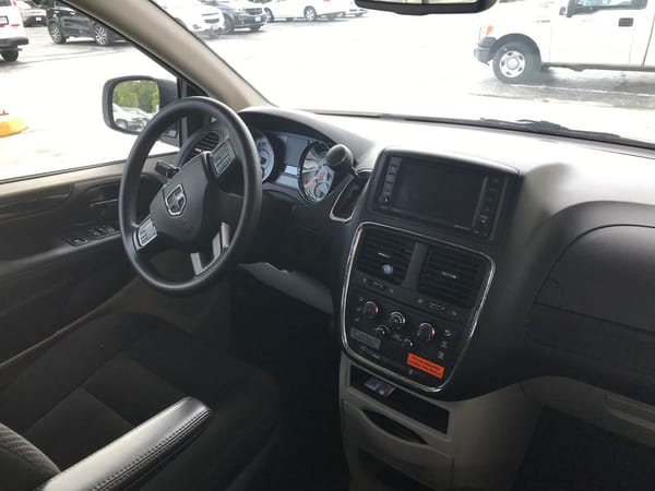 Future CC Drive Review: 2019 Dodge Grand Caravan - Two Air Conditioners And A Pregnant Goat 6 IMG 0533