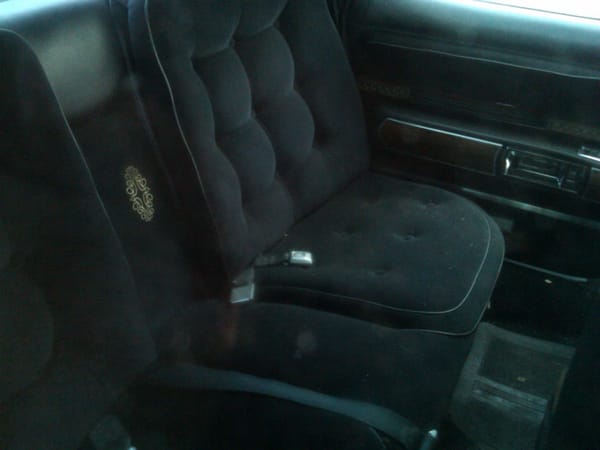 Curbside Classic: 1973 Oldsmobile Ninety-Eight Regency – Nice Car, Fabulous Seats 10 1973 Olds Ninety Eight Regency 05