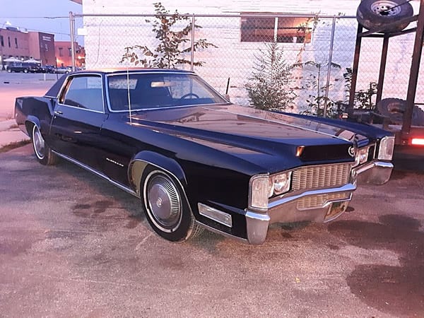 Curbside Classics: 1969 and 1970 Cadillac Eldorados - The Best Of All Possible Worlds 10 69 Eldo 1a