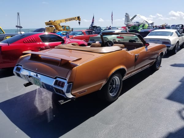 Car Show Classic: Lexington - Coolest Show Venue Ever? 19 20191006 130227
