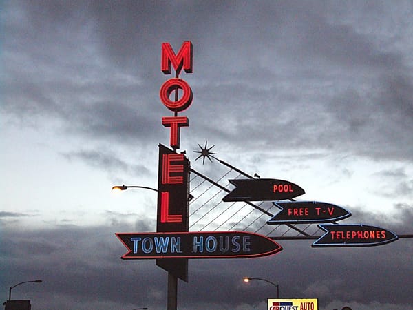 Vintage Neon Signs - A Gallery By Curtis Perry 17 82470663 c126b0f6c7 k