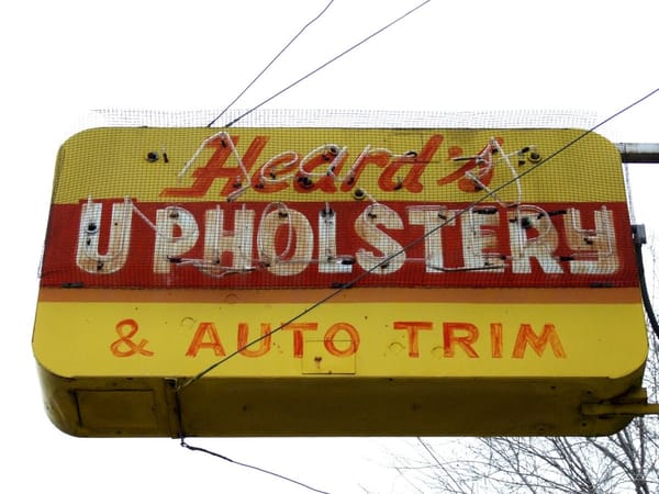 Vintage Neon Signs - A Gallery By Curtis Perry 21 83278194 8be6c68712 k