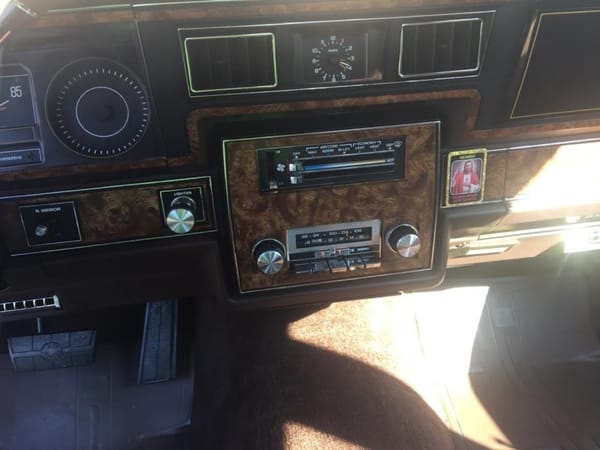 COAL: 1984 Chev Caprice - Second Verse, Same(?) as the First 12 1984 Chevrolet Caprice Interior 007