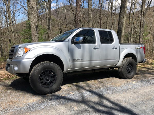 Curbside Capsule: 2009-12 Suzuki Equator - Suzuki's Last Frontier In Badge Engineering 5 Suzuki Equator