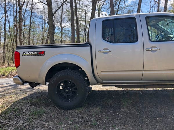 Curbside Capsule: 2009-12 Suzuki Equator - Suzuki's Last Frontier In Badge Engineering 6 Suzuki Equator R 1