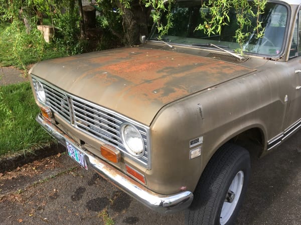 Curbside Classic: 1972 International Travelall 1210 4x4 - Travel All Roads Or None At All 9 IMG 6051