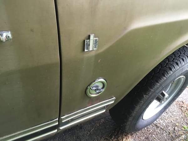 Curbside Classic: 1972 International Travelall 1210 4x4 - Travel All Roads Or None At All 8 IMG 6054