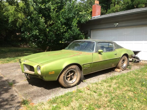 Curbside Classic: 1971 Pontiac Firebird Esprit - From Pony Car To Chicken Car 13 CC 395 067