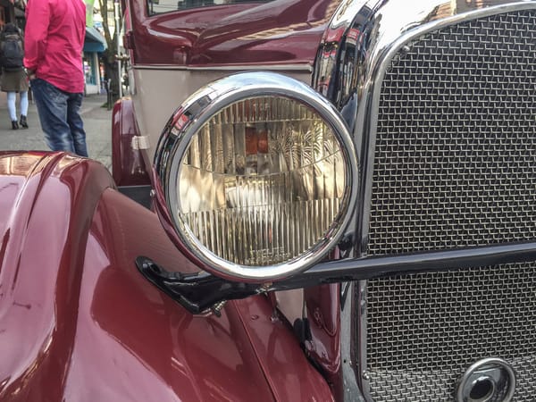 CC Capsule: 1928(ish) Chrysler - Grilled to Perfection 2 1928 Chrysler Lampengrille