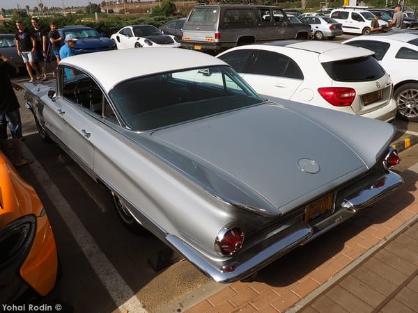 Car Show Classics: It's the Smorgasbord That is Israel's Classic Community 43 1960 Grey Buick Electra