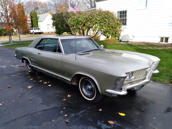 COAL: 1963 Buick Riviera - "Here's Where Man And Riviera Get To Know Each Other" 2 20221105 101933